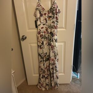 Lulus white floral maxi dress